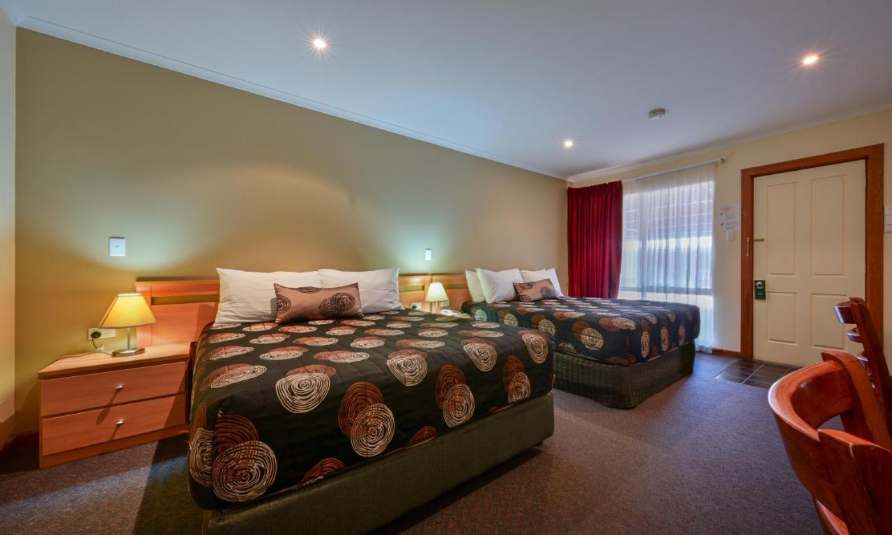 Westland Hotel Motel Whyalla Esterno foto