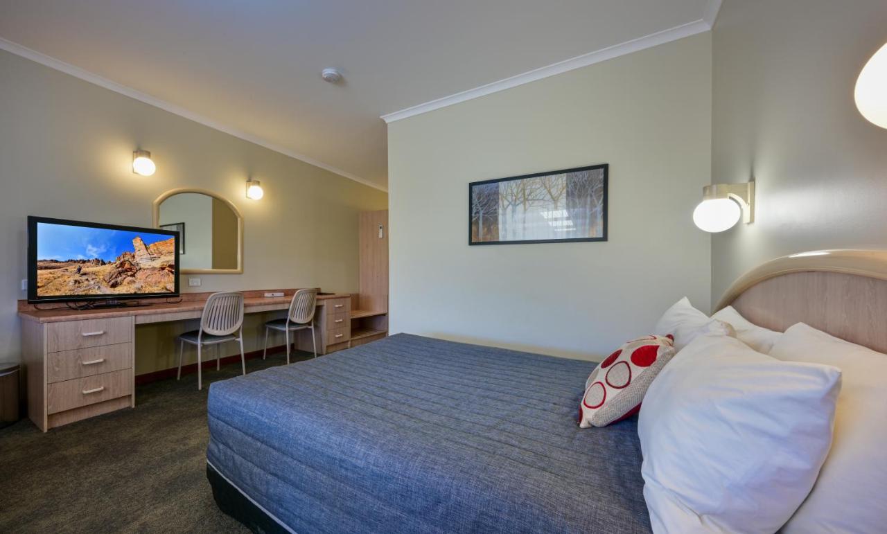Westland Hotel Motel Whyalla Esterno foto