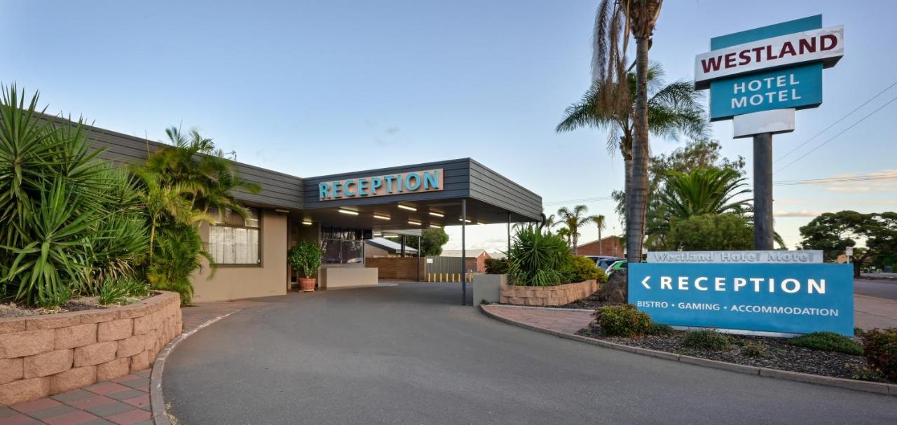 Westland Hotel Motel Whyalla Esterno foto